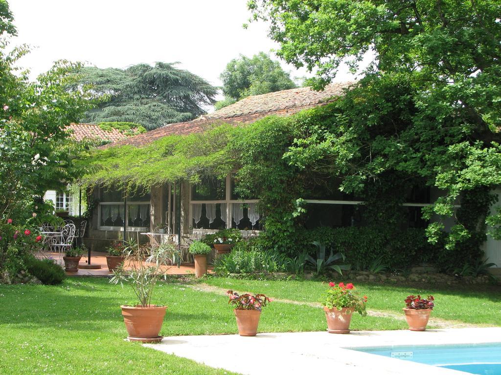 Domaine De Bassibe Acomodação com café da manhã Ségos Exterior foto